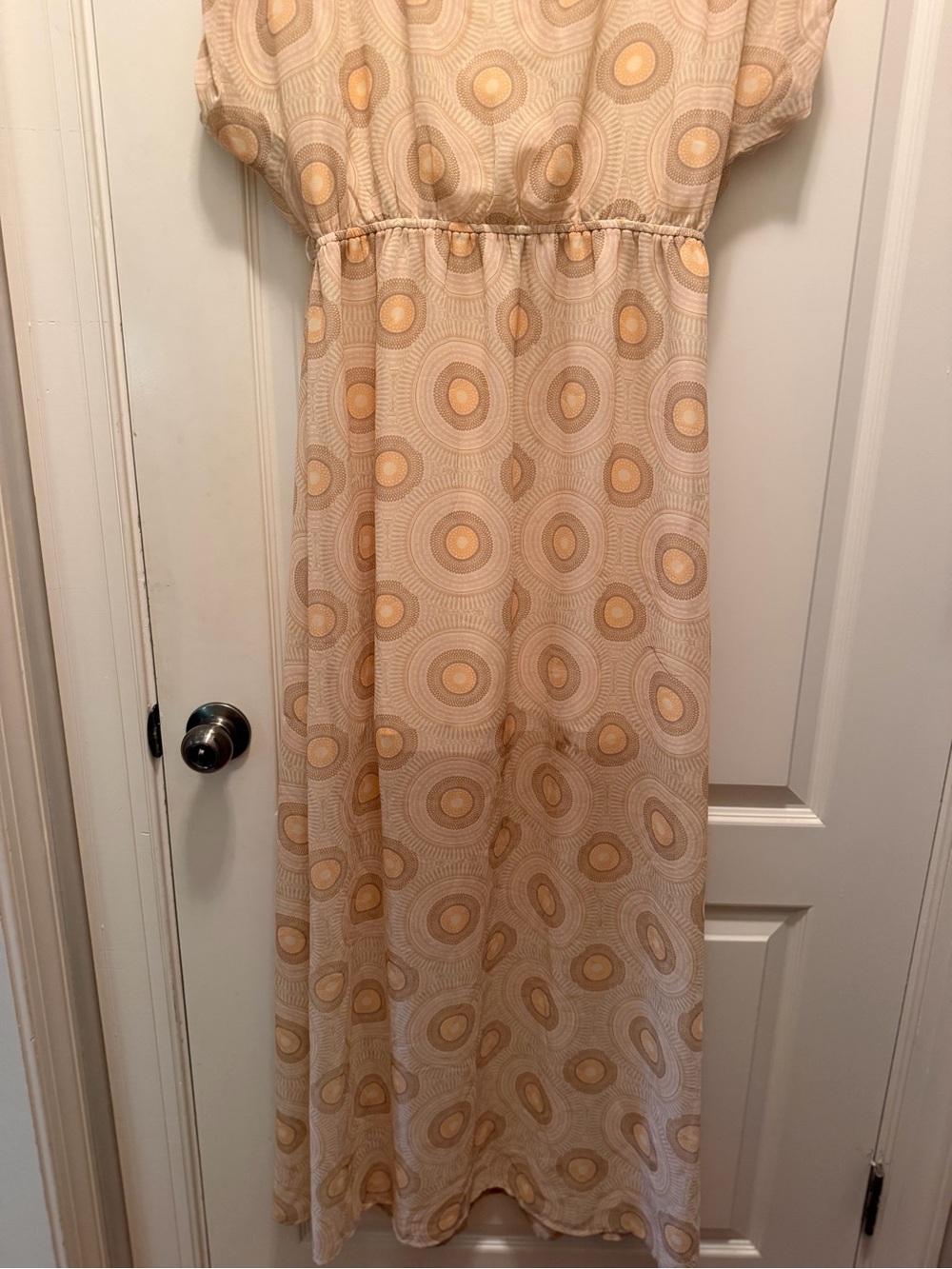 Forever 21 Neutral Beige V-Neck Puff Sleeve Boho Maxi Dress - Picture 10 of 13